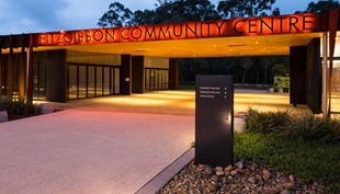 Fitzgibbon Community Centre uses cladding made from BlueScope XLERPLATE® weathering steel and roofing made from LYSAGHT LONGLINE 305® in ZINCALUME® steel.